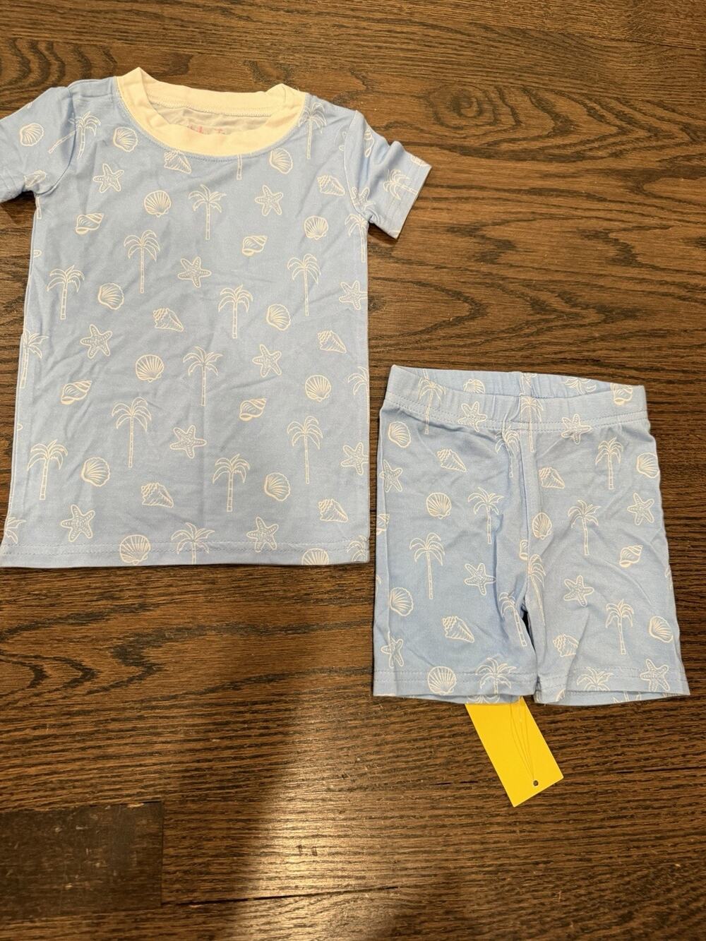 Stitchy Fish Bamboo Shorts Pajama Set Beach Print 12-18 Months Unisex NWT